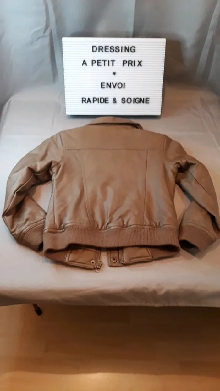 Veste similicuir - photo numéro 4