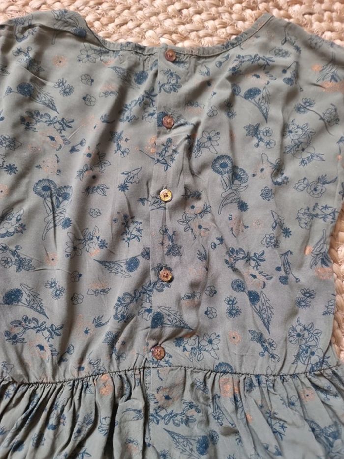 Robe kaki kiabi 8 ans - photo numéro 3