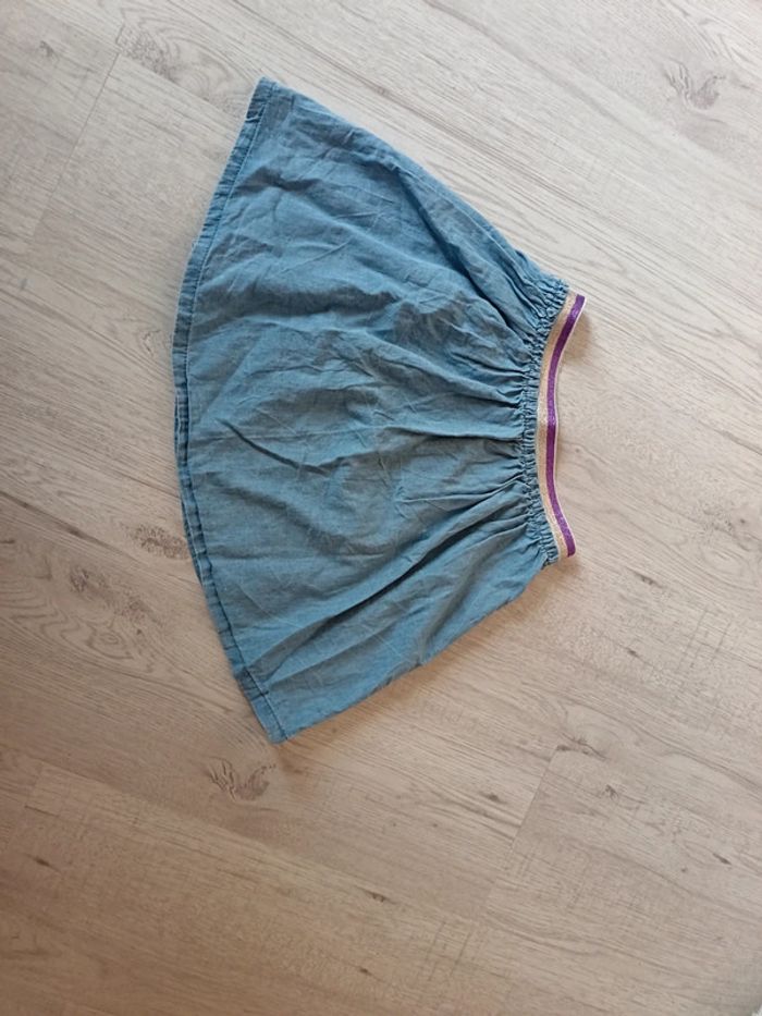 Jupe 8 ans fille de marque Gémo en très bon état - photo numéro 2