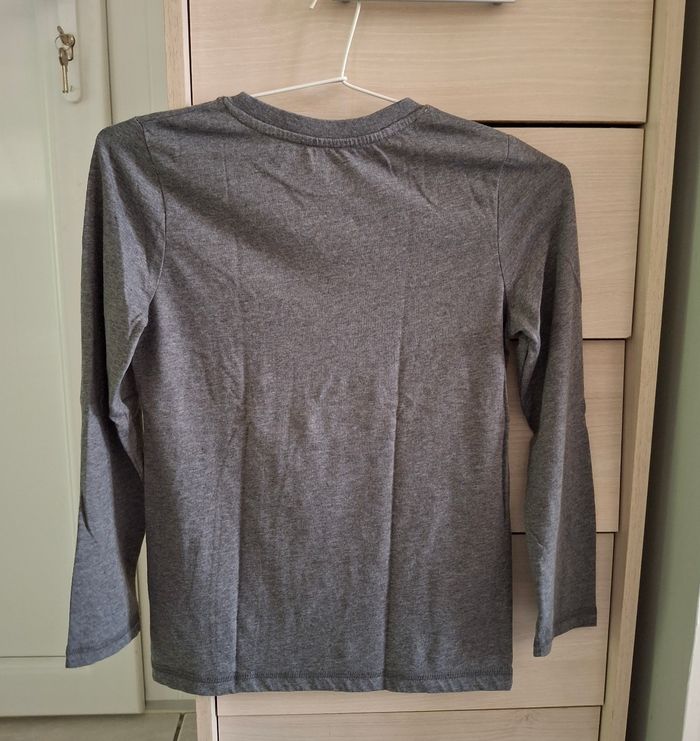 Tee shirt gris 10 ans - photo numéro 6