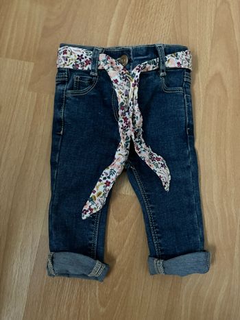 Jeans 3 mois avec ceinture en tissu