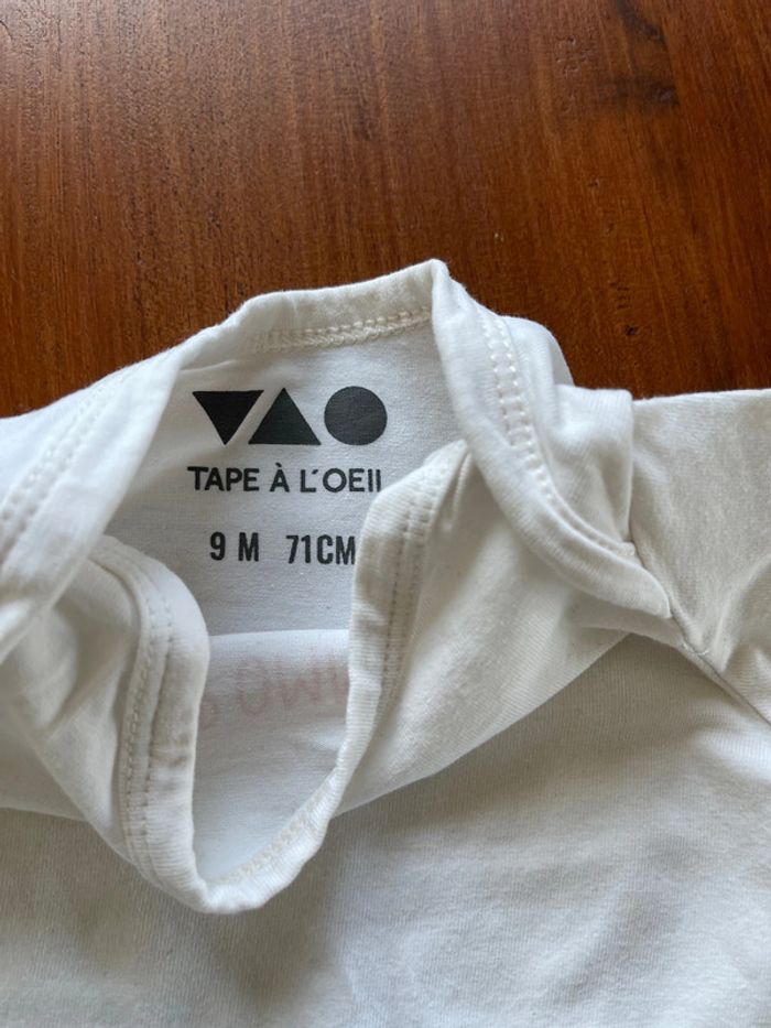 Lot de 5 bodies Tape à l’œil taille 9 mois bon état. - photo numéro 6