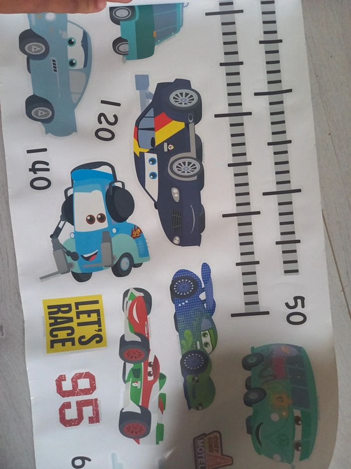 Toise Adhesive Cars