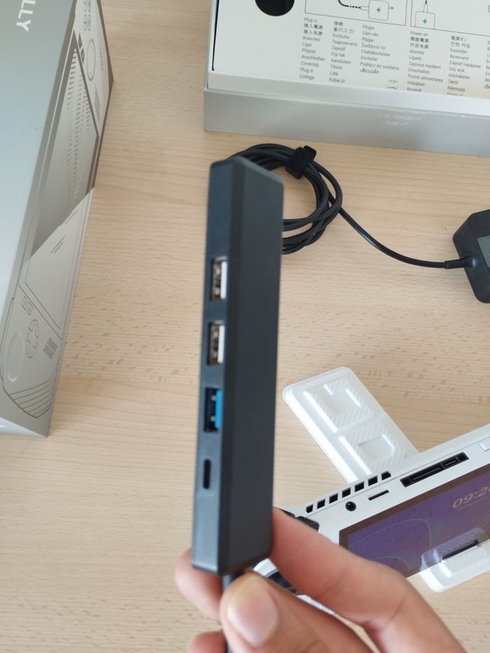 ASUS ROG Ally RC71L - photo numéro 2