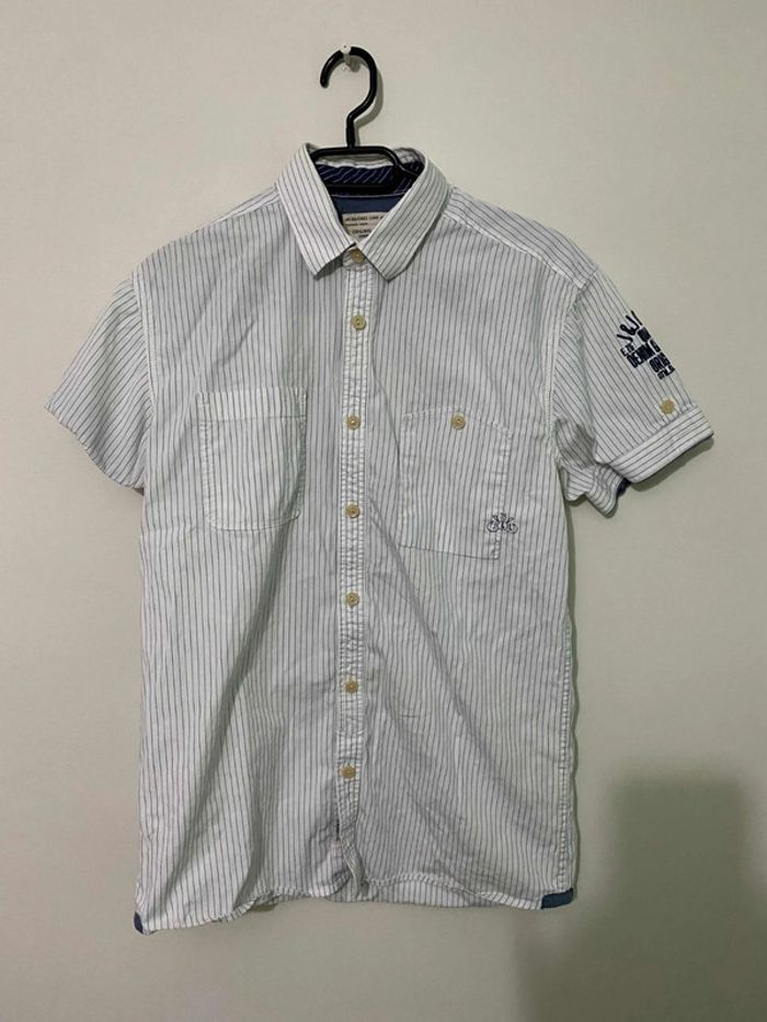 Chemise coupe droite manches courtes rayé blanche et marine Jack&Jones