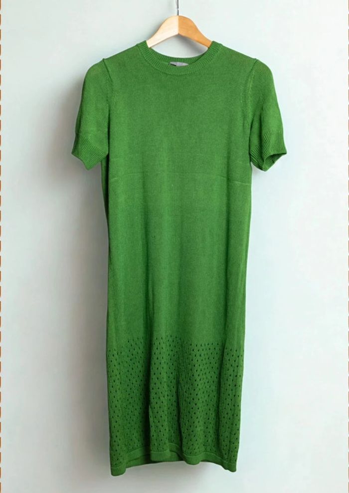 Robe mi-longue en maille vert profond – COS – Taille 36 - photo numéro 2