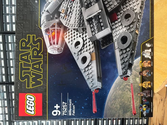 LEGO Star Wars 75257 – Faucon Millenium 🚀✨ - photo numéro 2