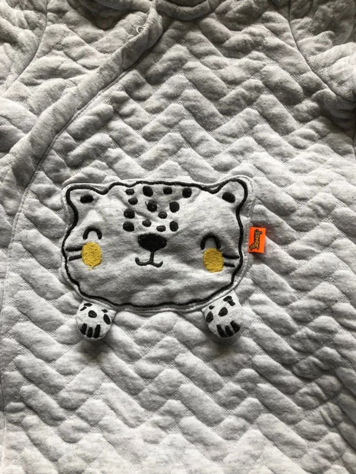 Combinaison DPAM avec capuche 6 mois - photo numéro 2