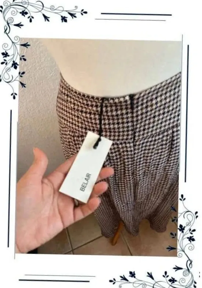 Jupe  pied  de poules  T40  neuf avec étiquette - photo numéro 8