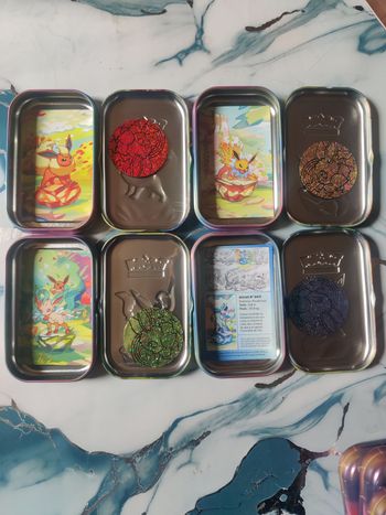 LOT 15 mini tins - Jeton et stickers