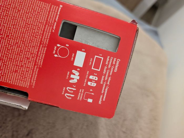 Pack Nintendo Switch + accessoires (verre trempé, boîtier jeux)  Excellent état - photo numéro 7