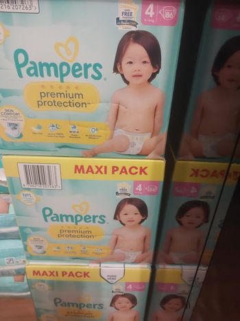 Pampers taille 4