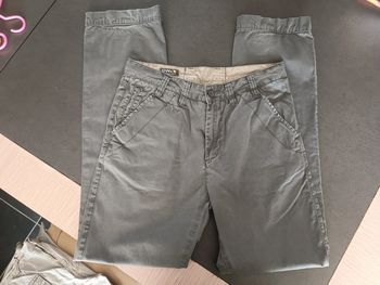 Pantalon gris OWK