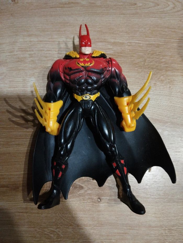 Batman the dark knight gauntlet kenner 1997