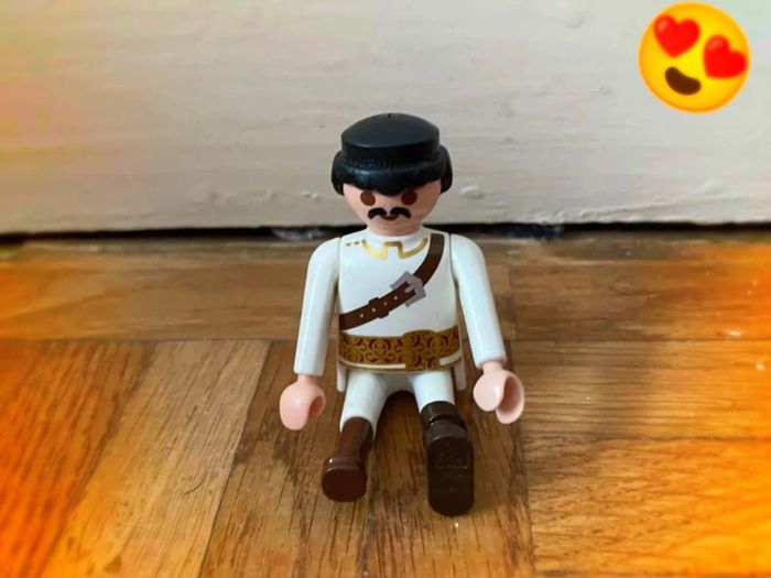 Figurine - photo numéro 4