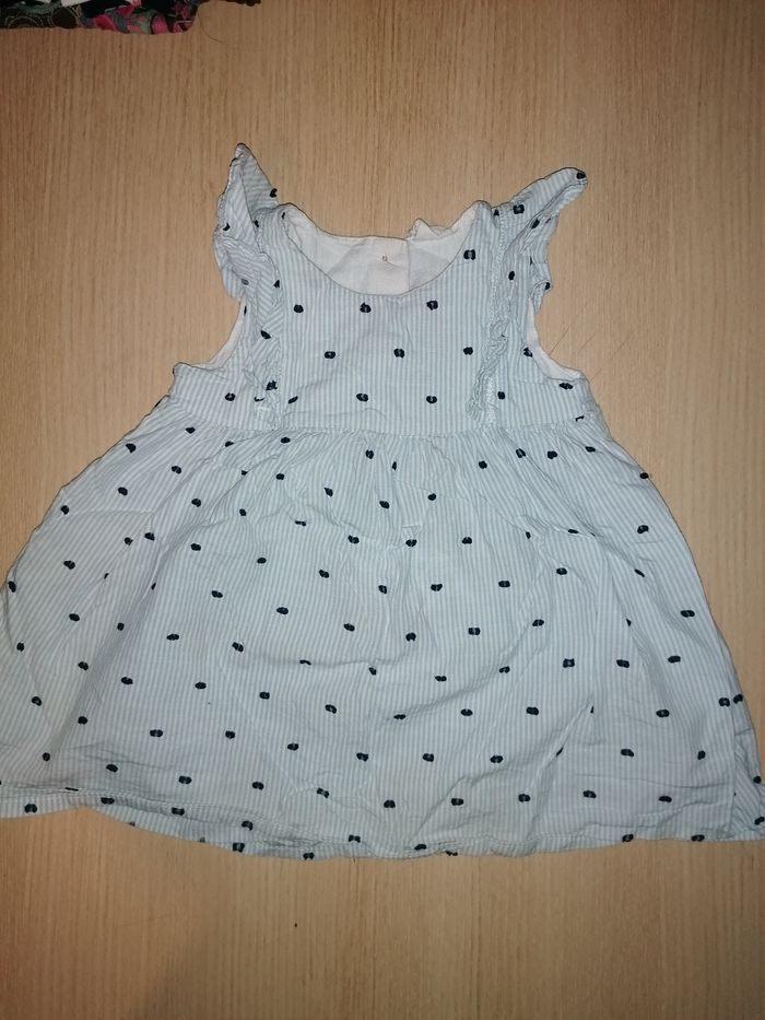 Lot robes 6 mois - photo numéro 6
