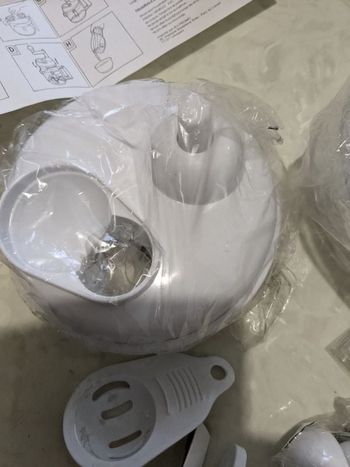 Robot de cuisine manuel multifonctions.