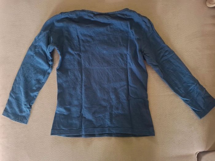T shirt manche longue reine des neiges taille 5 ans - photo numéro 2