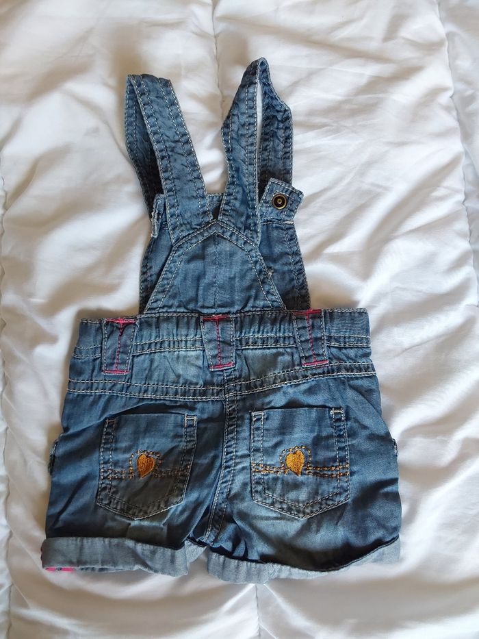 Short salopette bébé fille taille 12mois - photo numéro 2