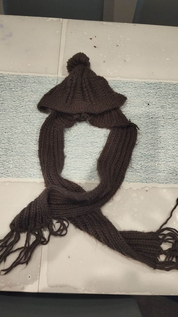 Bonnet écharpe 52-54