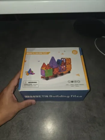 [NEUF] Jeu de construction magnétique 60 pièces