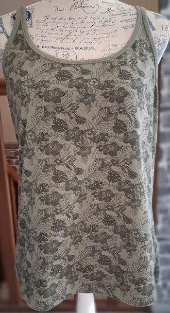 Débardeur kaki imprimé