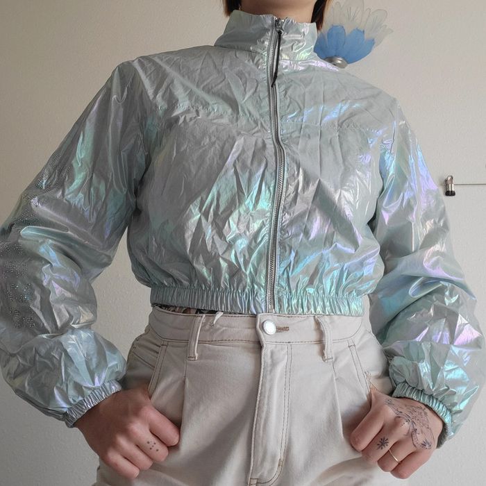 Veste iridescente crop