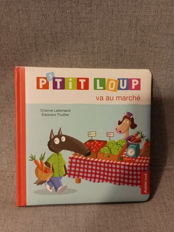 Livre p'tit loup va au marché