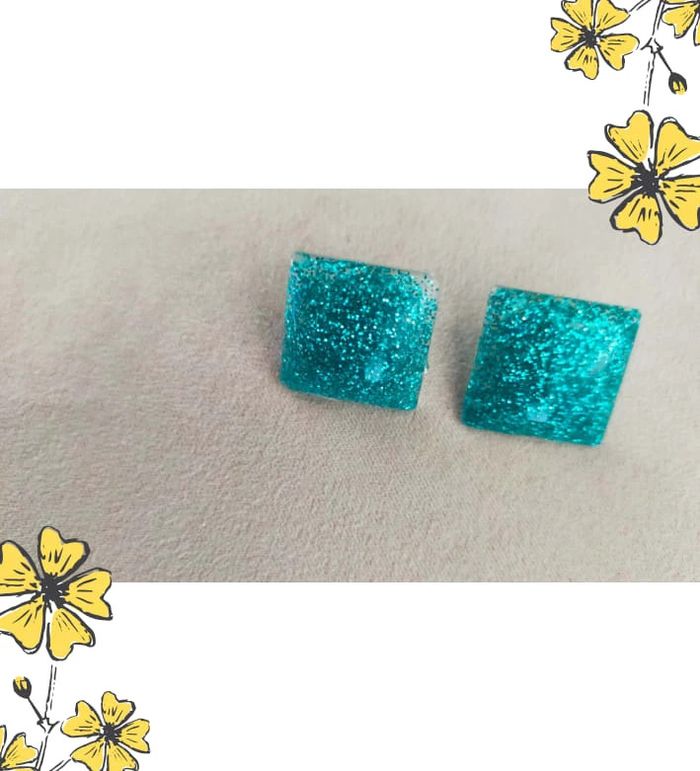 Boucles d'oreilles carrées turquoise pailletées – Fait main - Collection : Brume Bleue - photo numéro 3