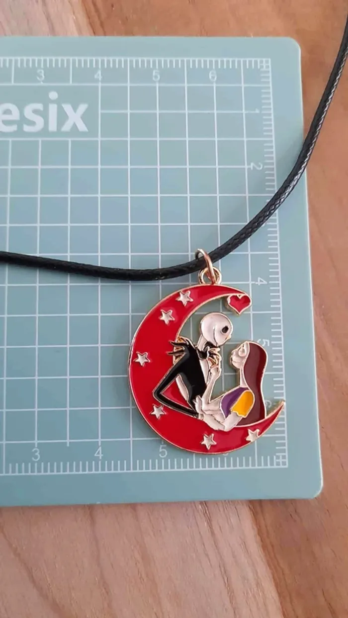 Collier avec pendentif Jack et Sally - photo numéro 3