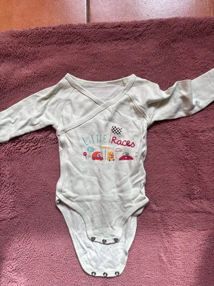 Bodie et pyjama - photo numéro 2