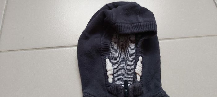 Gilet zippé à capuche 3 mois - photo numéro 3