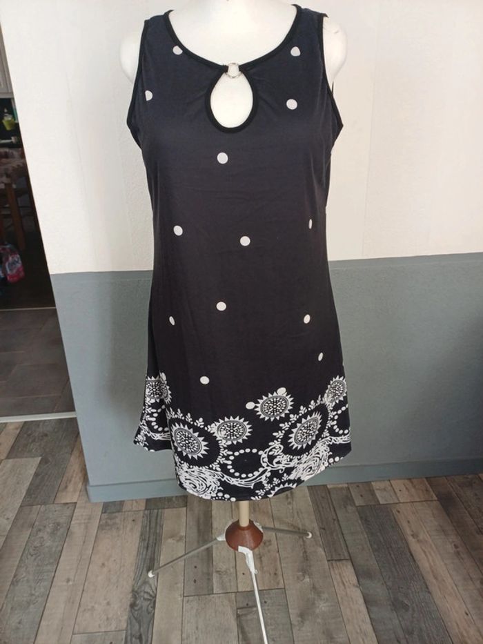 Robe L