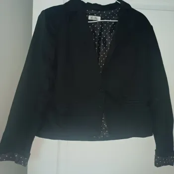 veste noire Kiabi