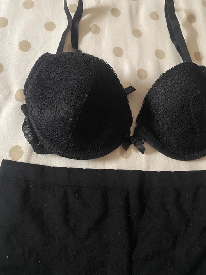 ensemble de soutien-gorge, taille 95 C et Shorty femme taille M - photo numéro 2