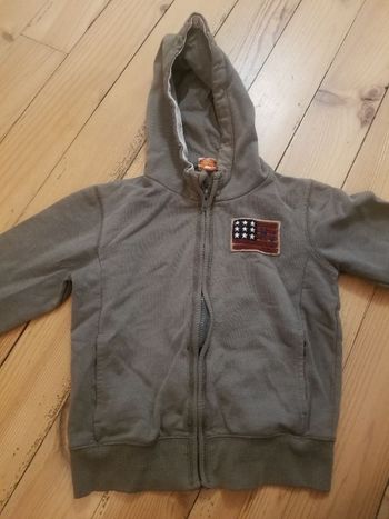 Veste a capuche