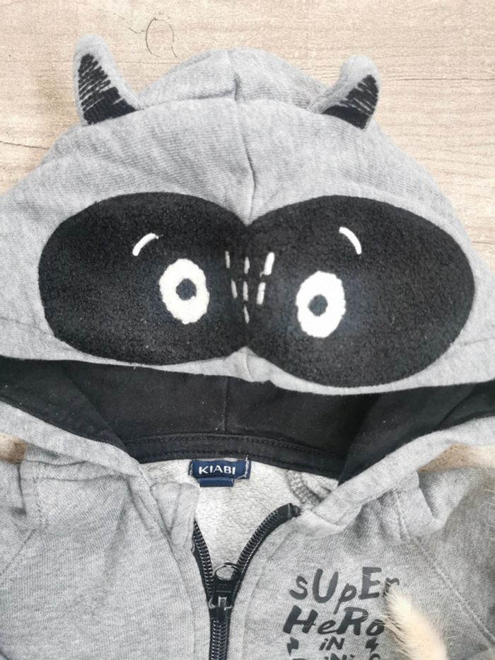 🌺Veste gilet capuche 18mois gris noir raton laveur super hero bébé garçon - photo numéro 3
