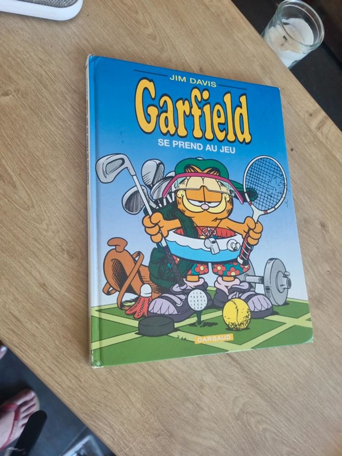 Livre bd Garfield se prend au jeu - photo numéro 2