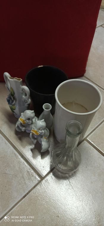 Lot de 5 petits vases