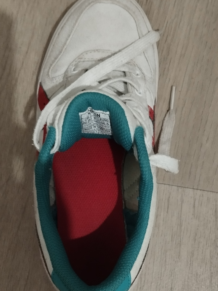 Basket Asics garçon pointure 35 .5 - photo numéro 8