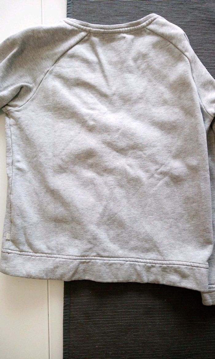 Pull gris - photo numéro 4