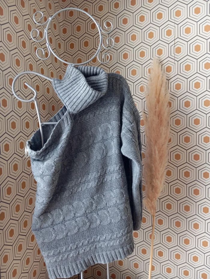 Pull col roulé taille L