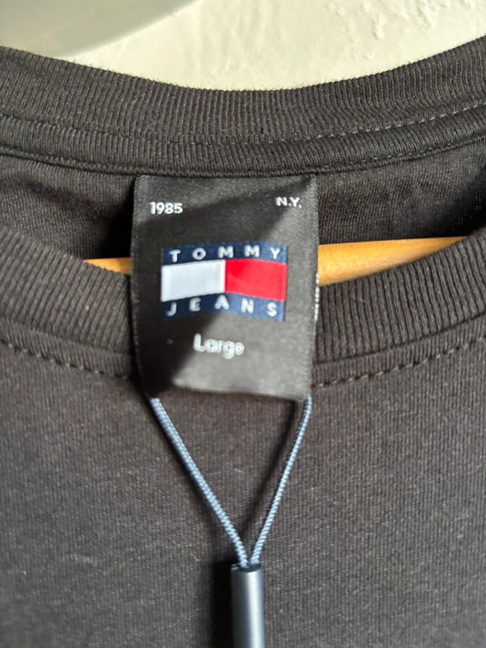 T-shirt noir femme Tommy Jeans - photo numéro 4