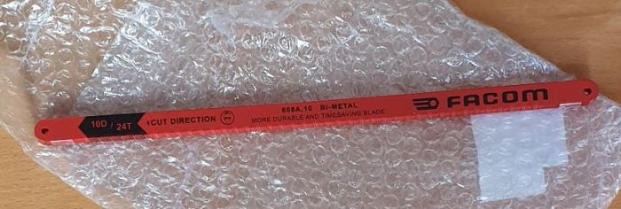FACOM jeu de 10 lames bimétal rouge totalement neuves