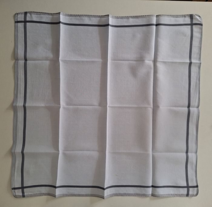 Lot de 3 mouchoirs en tissu - photo numéro 2