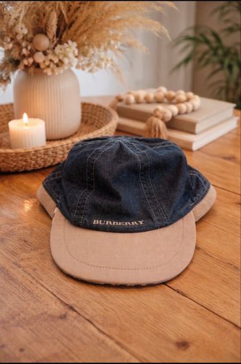 Casquette burberry pour enfant 