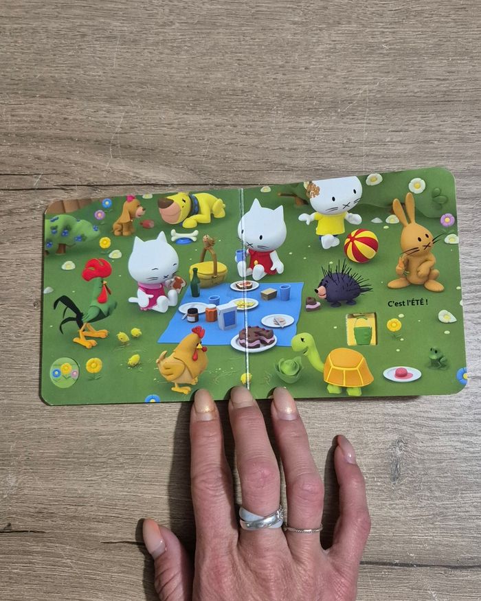 Livre à trous : Musti : Les saisons - photo numéro 5