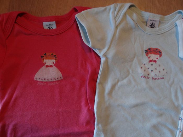 Bodies manches courtes, 18 mois, bébé fille. Petit Bateau - photo numéro 3