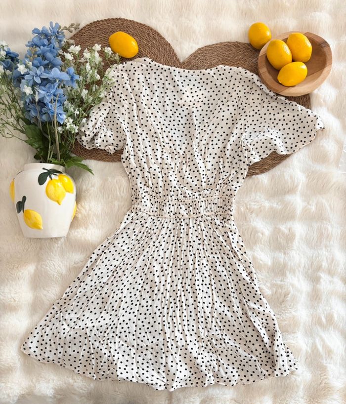 Robe fluide Zara à pois blanche et noire  taille S - photo numéro 4