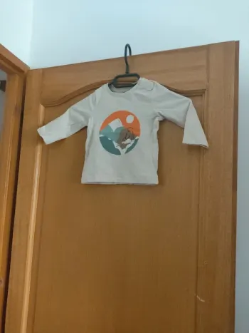 Tee shirt